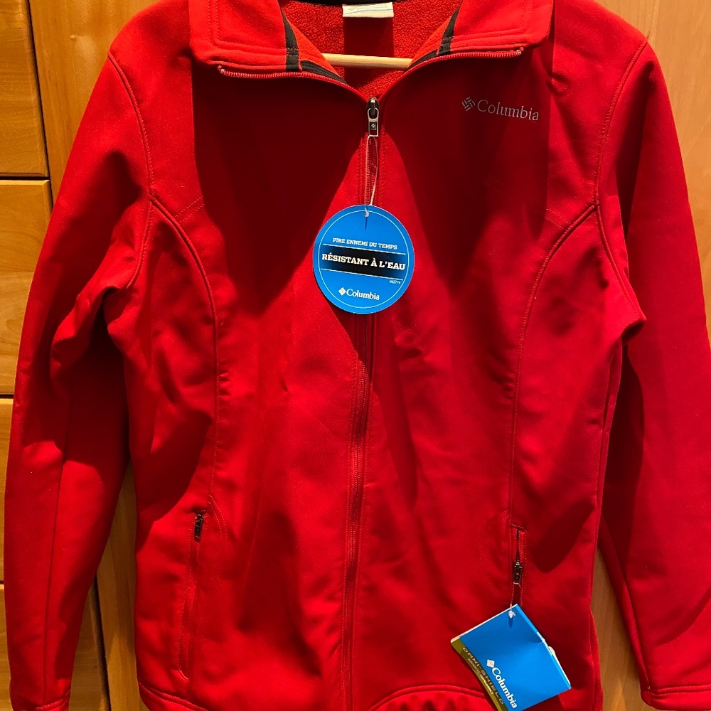 NWT Columbia Omni Shield Womens Soft Shell Jacket Red L